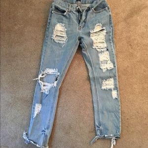 ✖️SOLD✖️😍😍😍Brandy Melville boyfriend jeans