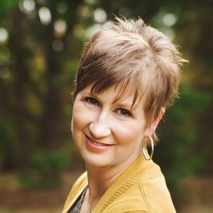 Meet your Posher, Renee