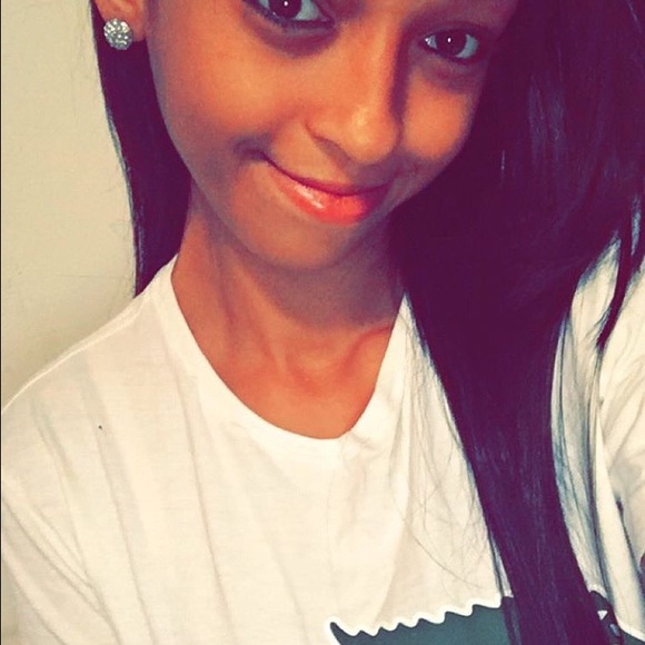 Meet your Posher, Jasmine