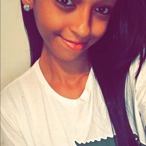 Meet your Posher, Jasmine