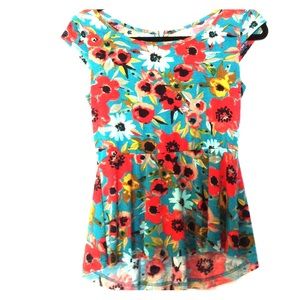 NWOT Floral peplum top!
