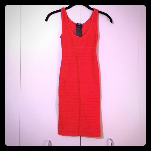 Bebe dress