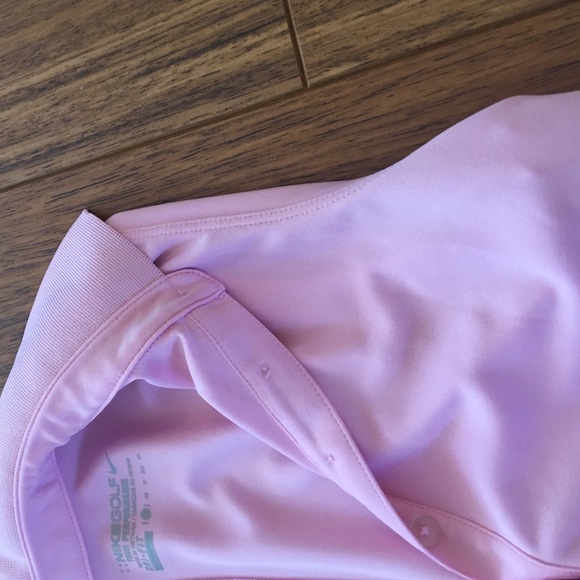 Nike women's sleeveless pink shirt xsmall - Picture 3 of 4