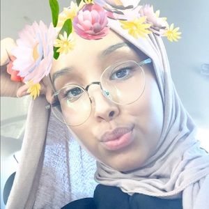 Meet your Posher, Samira