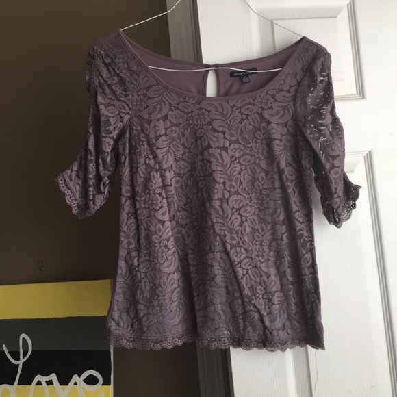 American Eagle shirt