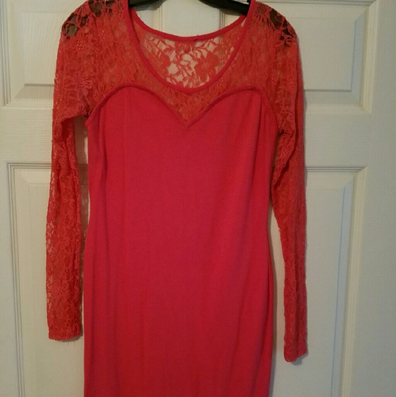 🌟🌟🌟CORAL LACE/COTTON DRESS🌟🌟🌟