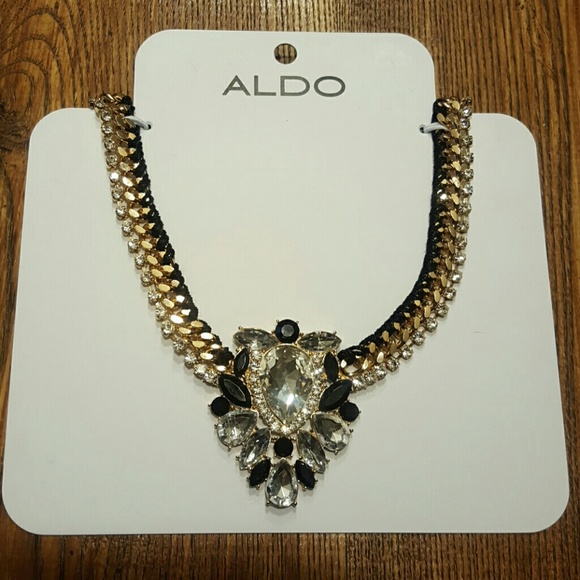 NWT Aldo Statement necklace
