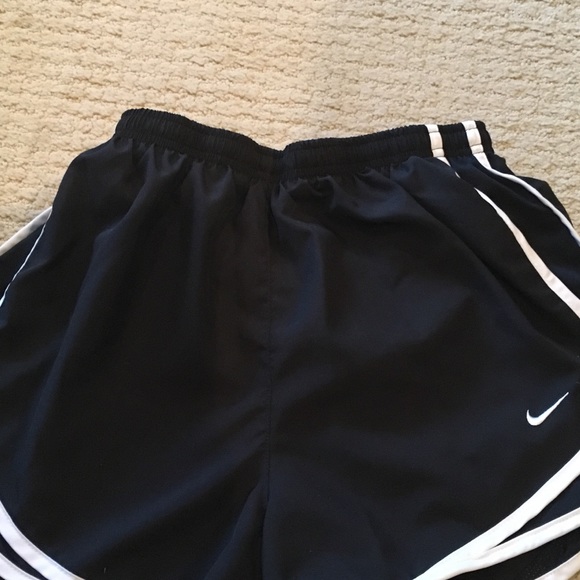 Brand new women's small black nike running short