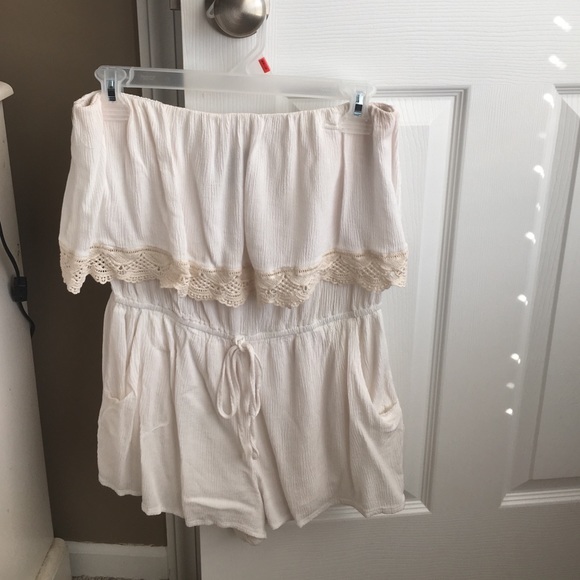 Forever 21 white romper
