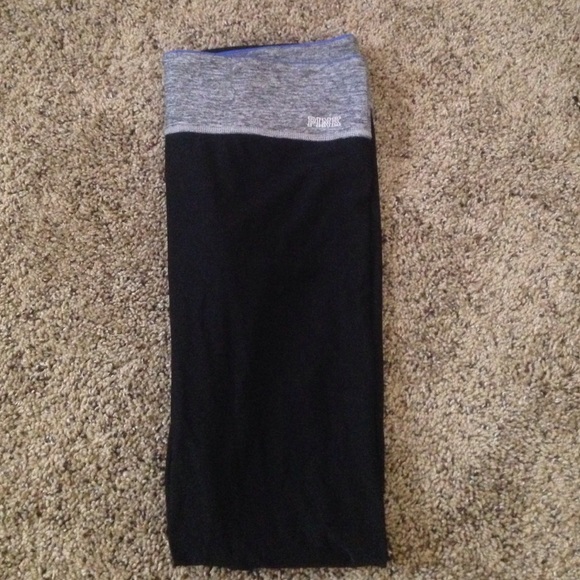 Pink reversible yoga leggings