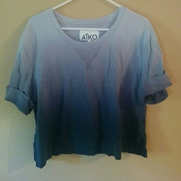 Gray to Dark Gray Ombre Cropped Sweatshirt