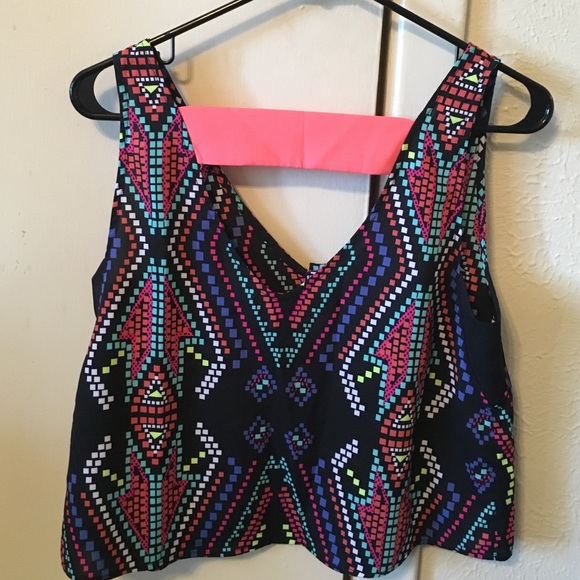 Colorful crop top - Picture 2 of 2
