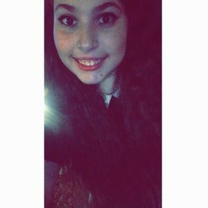 Meet your Posher, Sabrina