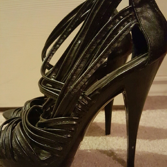 F24 heels