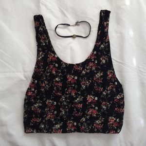 Forever 21 Floral Sleeveless Crop Top