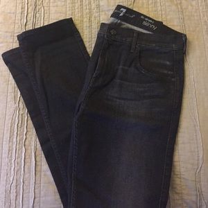 SALE! 💥💥 7 FAM Relaxed Skinny Jeans