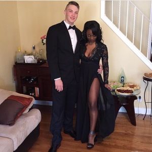 BEAUTIFUL BLACK SEQUIN DRESS🌹