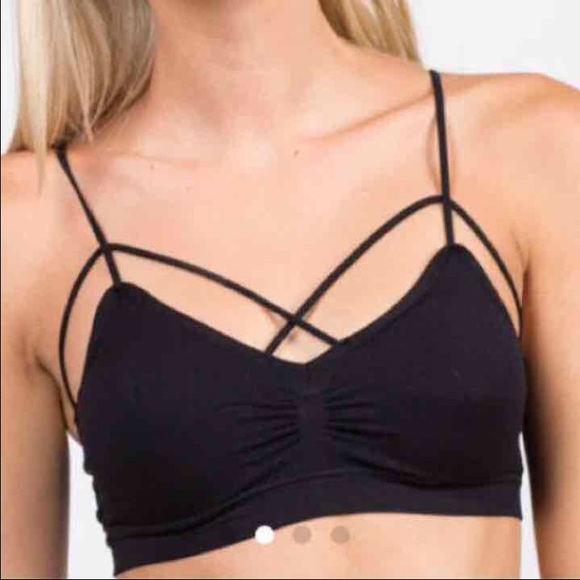Criss cross bralette - Picture 2 of 2