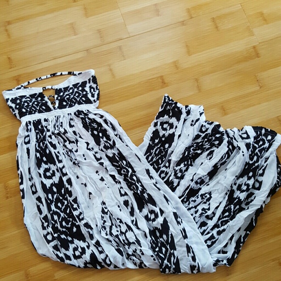 Indah Dress