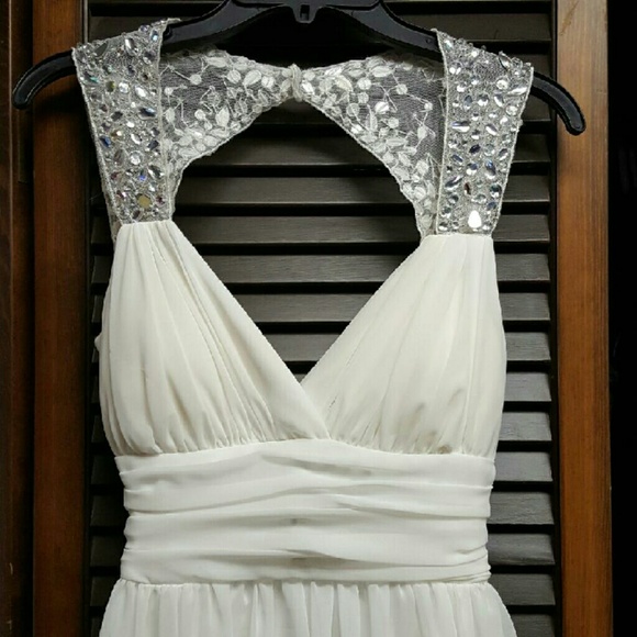 White formal prom dress - Picture 3 of 4