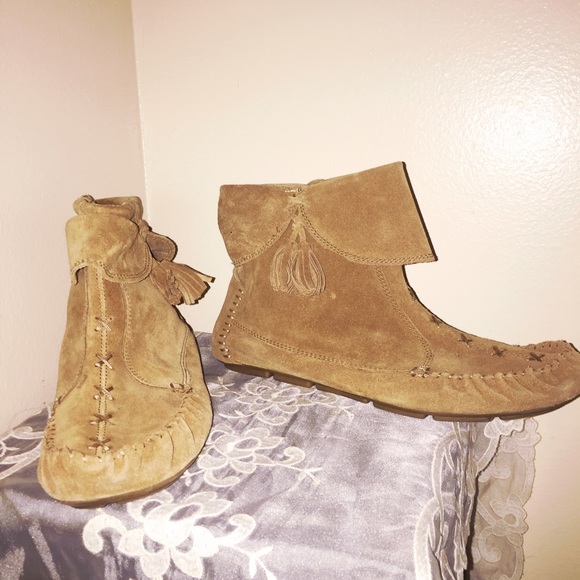 Brown ankle high booties