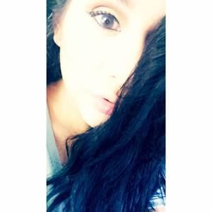 Meet your Posher, Beatriz