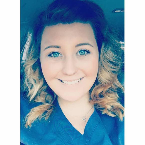 Meet your Posher, Kelsey - Picture 1 of 1