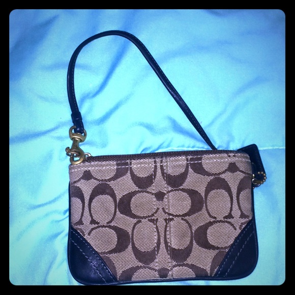 Coach wristlet