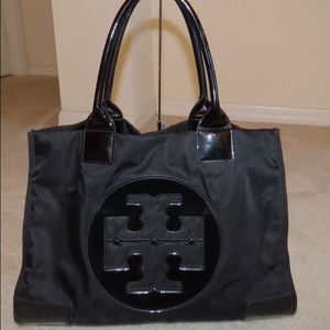 Tory burch**sold**