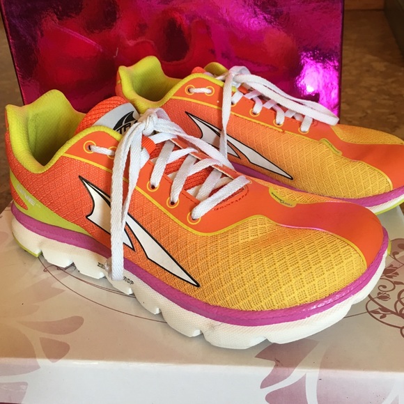 Altra running shoes. Only worn twice!