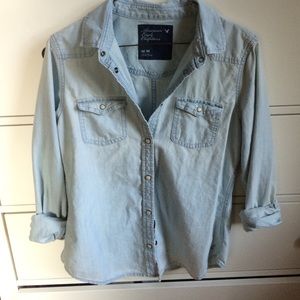 American eagle denim shirt