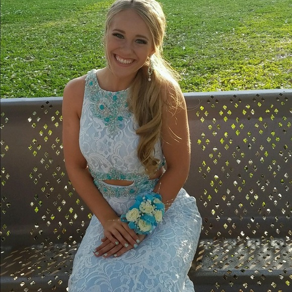 Homecoming/Prom Dress - Picture 1 of 3