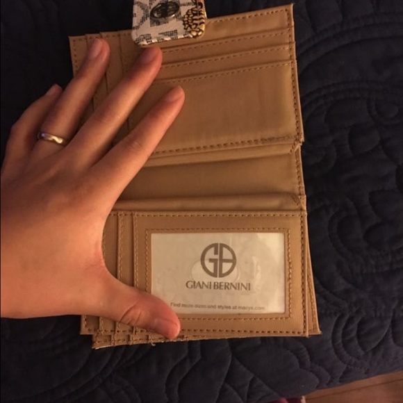 Giani Bernini authentic leather wallet - Picture 2 of 4