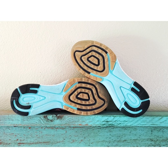 SOLD - Picture 2 of 4