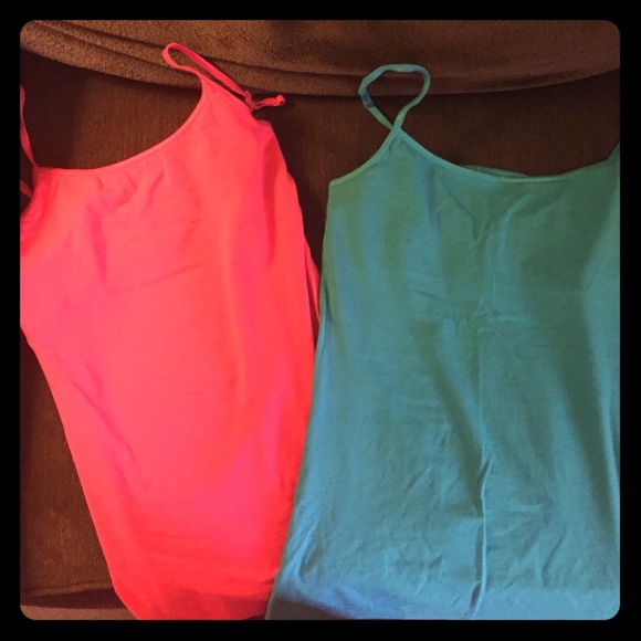 Bundle of 2 Aeropostale Camis