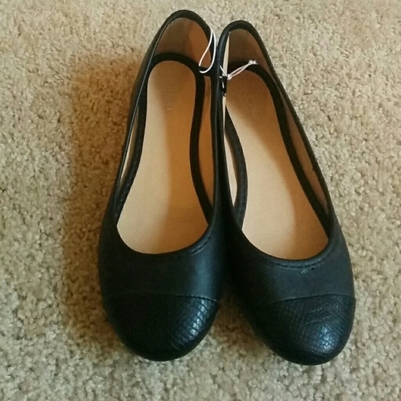 Cute Black Flats