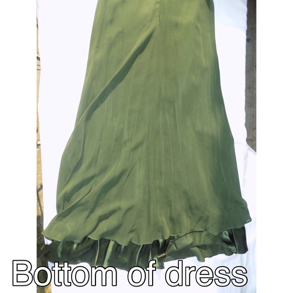 Dress - Picture 4 of 4