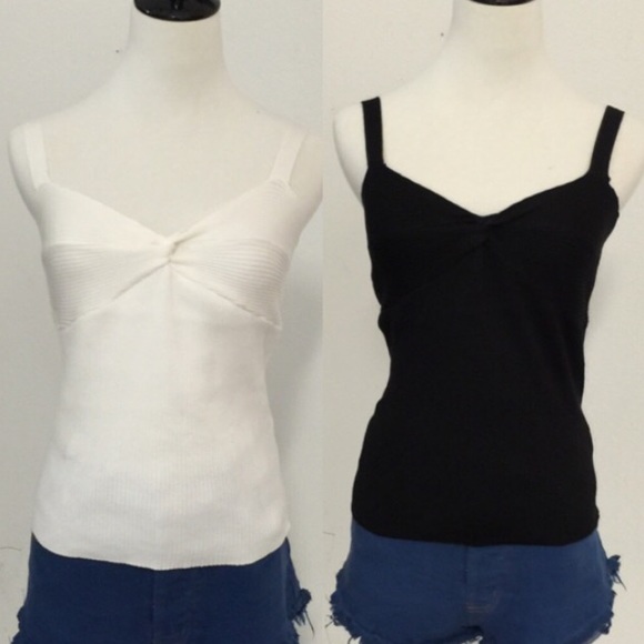 🆕Black Ribbed Twisted Front Tank Top - Picture 4 of 4