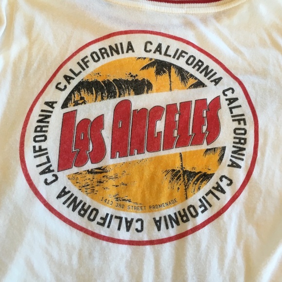 Brandy Melville California Tee - Picture 3 of 5