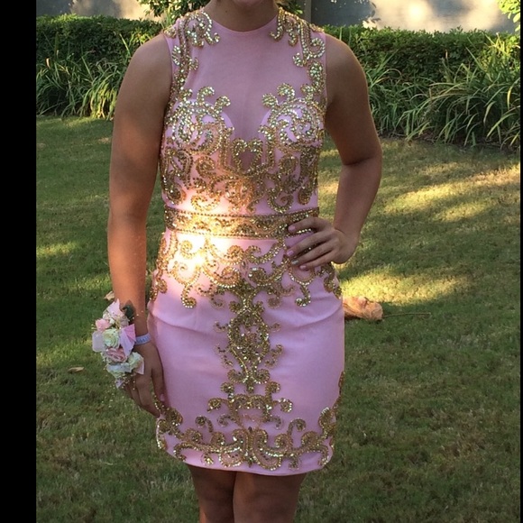 Homecoming dress - Picture 2 of 2