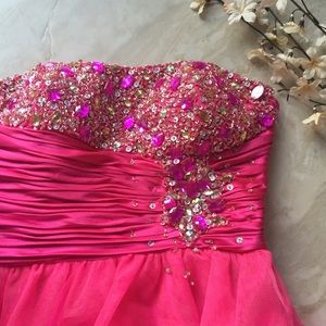 Johnny Dresses - Johnny Homecoming/Prom Dress Johnny Dresses - Johnny Homecoming/Prom Dress
