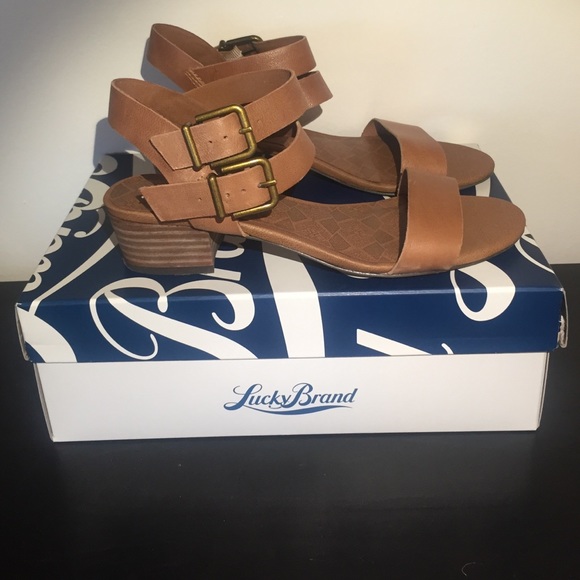 Lucky Brand Feyna sandal .