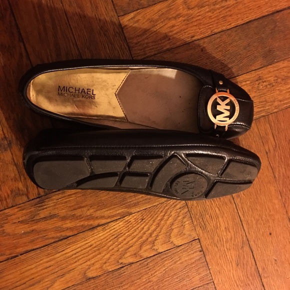 Mk shoes - Picture 3 of 3