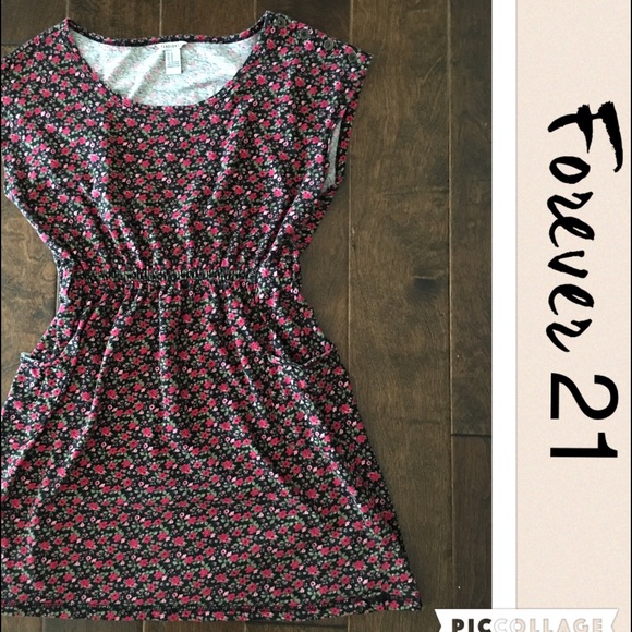 Forever 21 floral tunic size med