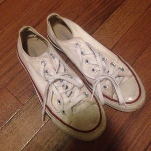 worn converse