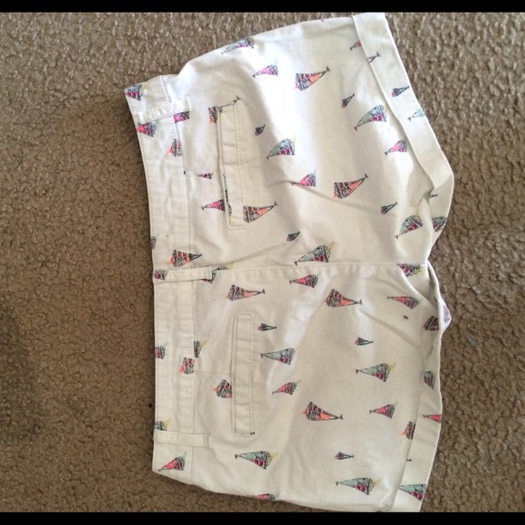 Shorts - Picture 2 of 2