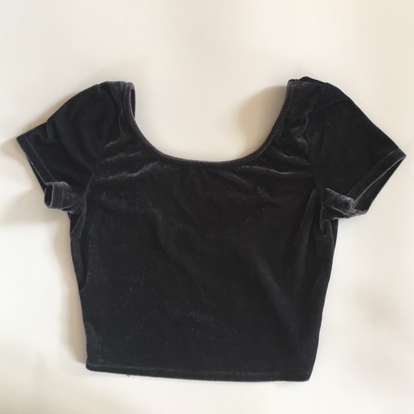 Velvet silver/grey crop top