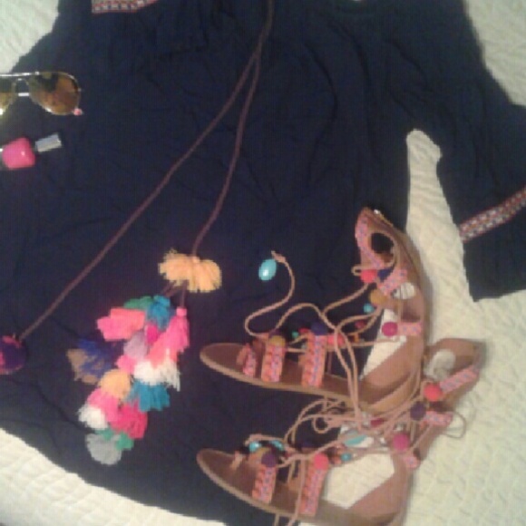 Pom Pom dress BLACK with multi color tassles - Picture 4 of 4