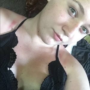 Meet your Posher, Camryn