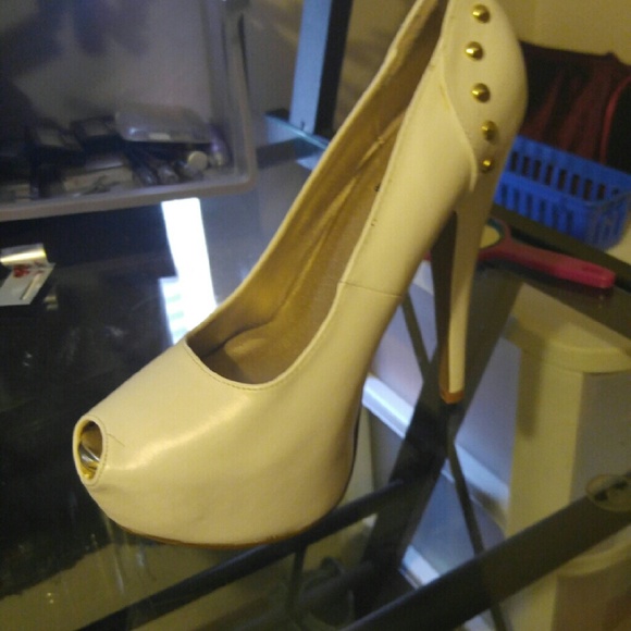 Cream High Heel Shoes